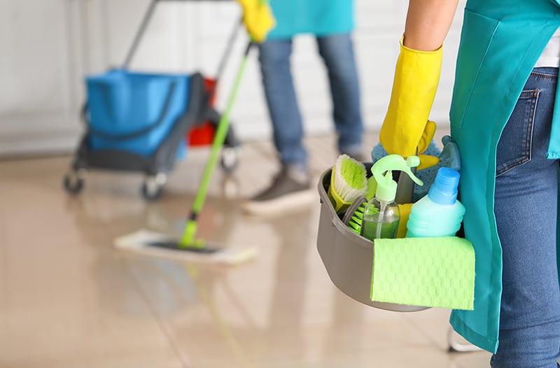 3 Reasons to Hire Cleaning Companies for Offices